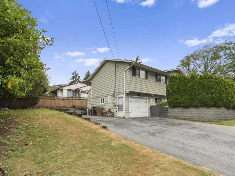11695 76a Avenue, Delta, BC, V4C 7B1 - 2