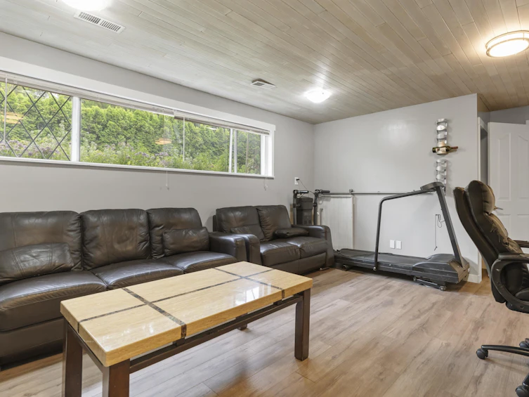 11695 76a Avenue, Delta, BC, V4C 7B1 - 24