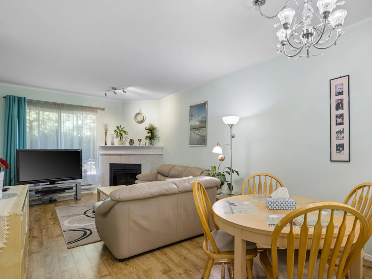 601-10082 132, Surrey, BC, V3T 5V3 - 4