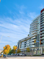 1706 8833 Hazelbridge Way