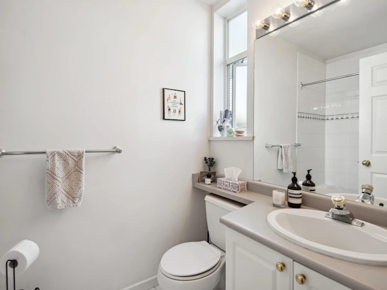 211-630 Roche Point Drive, North Vancouver, BC, V7H 3A1 - 22