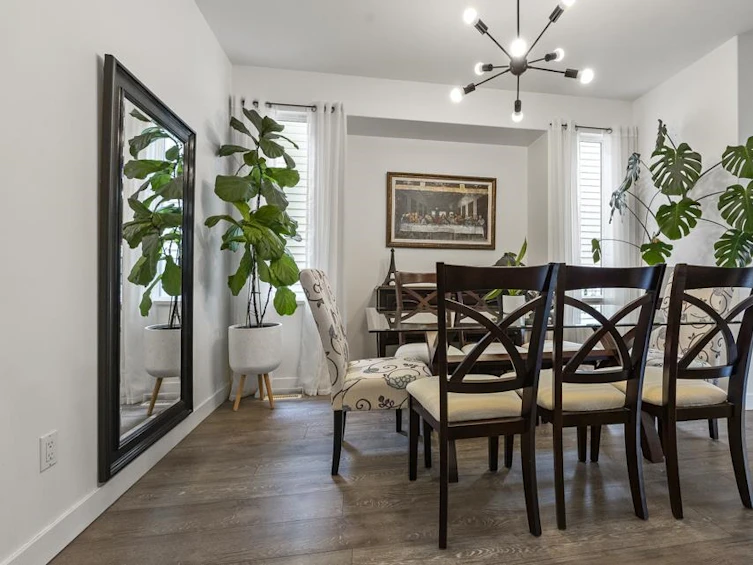 7016 201b Street, Langley, BC, V2Y 2Y1 - 7