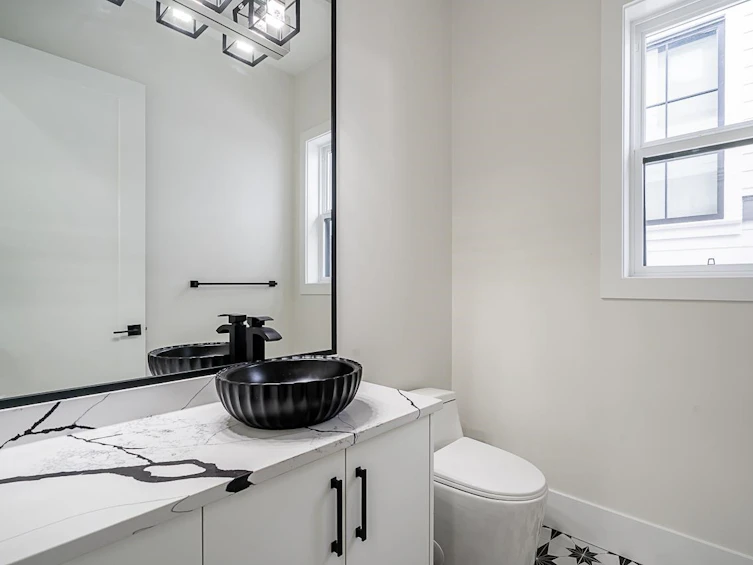 16611 Bell Rd Road, Surrey, BC, V3S 1H7 - 11