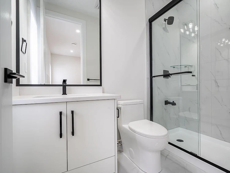16611 Bell Rd Road, Surrey, BC, V3S 1H7 - 21