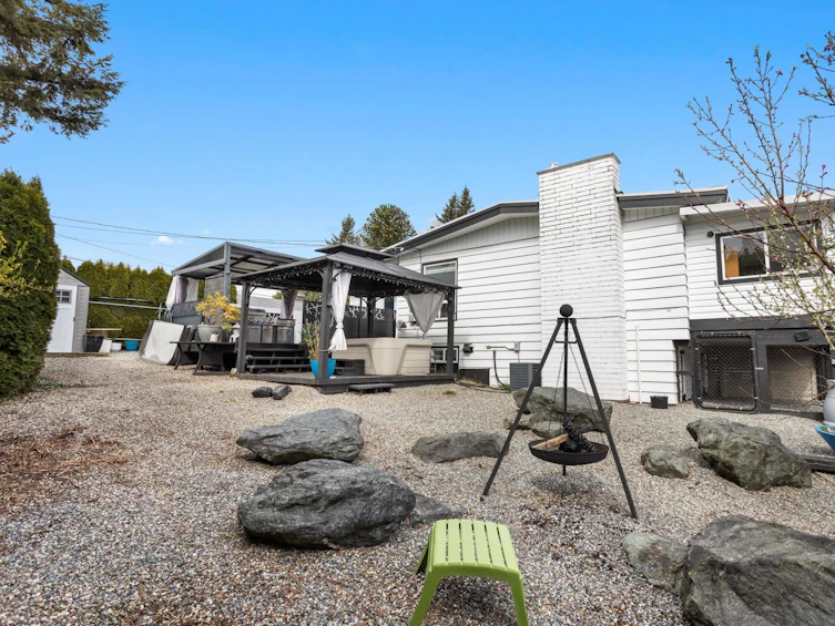34070 Alma Street, Abbotsford, BC, V2S 1G9 - 31