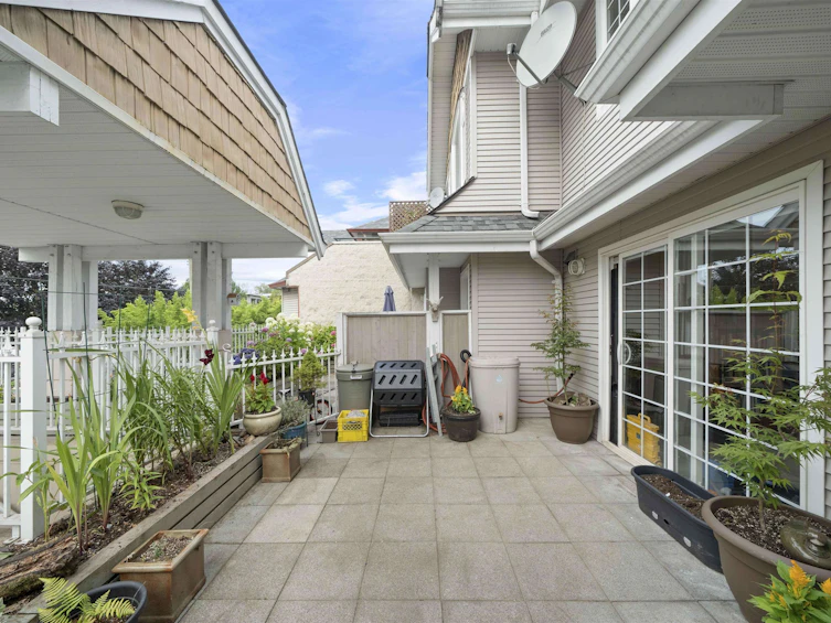 2-910 W 16th Street, North Vancouver, BC, V7P 1R3 - 23
