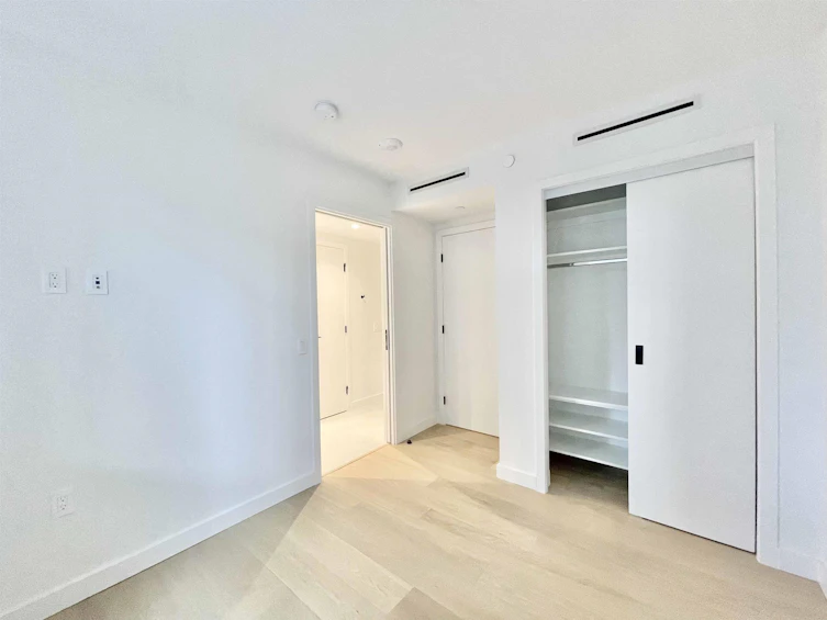 601-1180 Broughton Street, Vancouver, BC, V6G 2B1 - 10