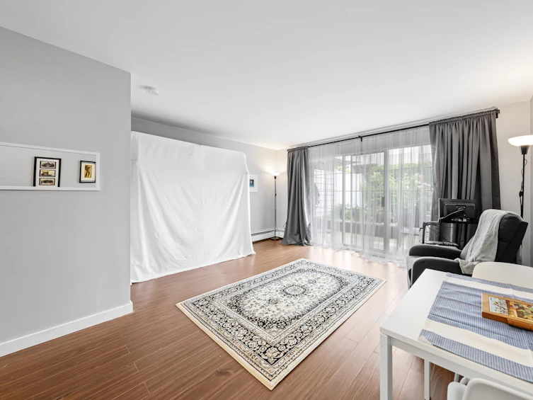 112-707 Eighth Street, New Westminster, BC, V3M 3S6 - 8