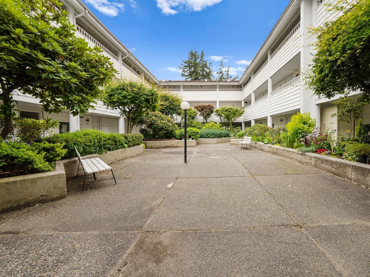 112-707 Eighth Street, New Westminster, BC, V3M 3S6 - 16