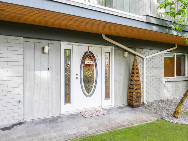 4409 Keith Road, West Vancouver, BC, V7W 2M3 - 2