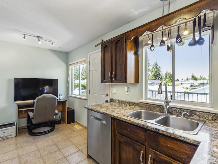 20771 44 Avenue, Langley, BC, V3A 7W3 - 11
