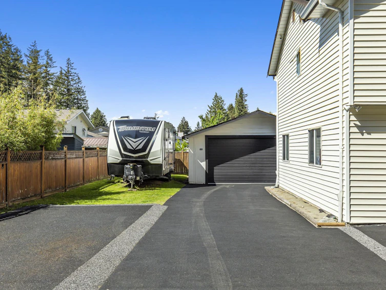 20771 44 Avenue, Langley, BC, V3A 7W3 - 36