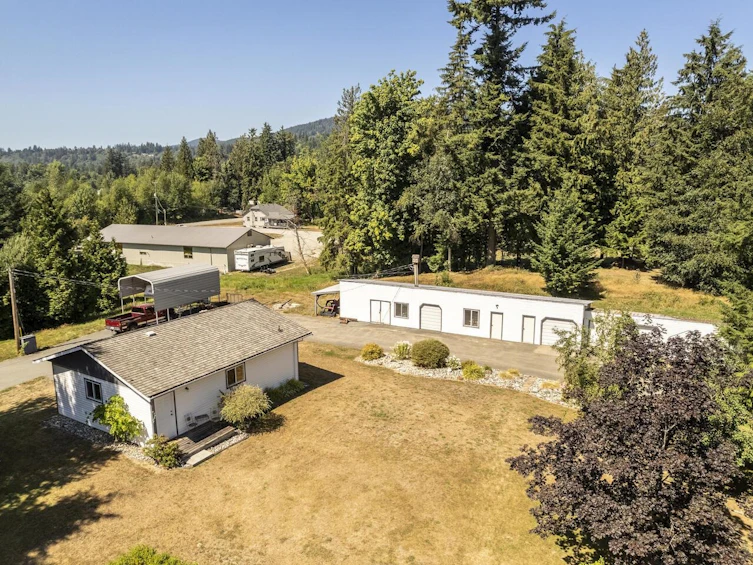 34059 Laxton Avenue, Mission, BC, V2V 6B2 - 39