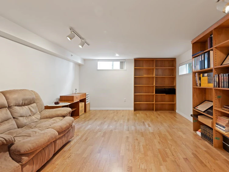 7118 Ontario Street, Vancouver, BC, V5X 3B6 - 33