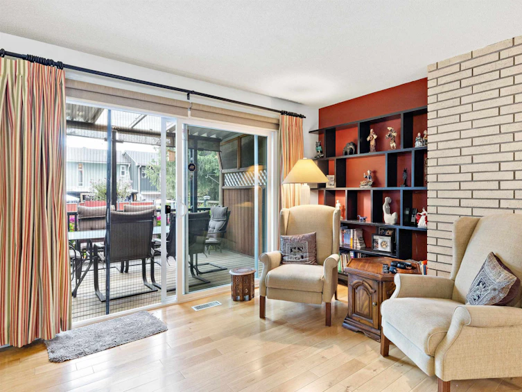 1350 Tina Way, Port Coquitlam, BC, V3C 2V3 - 4