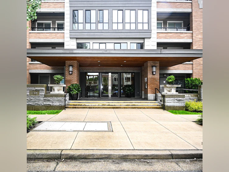 403-3107 Windsor Gate, Coquitlam, BC, V3B 0L1 - 29