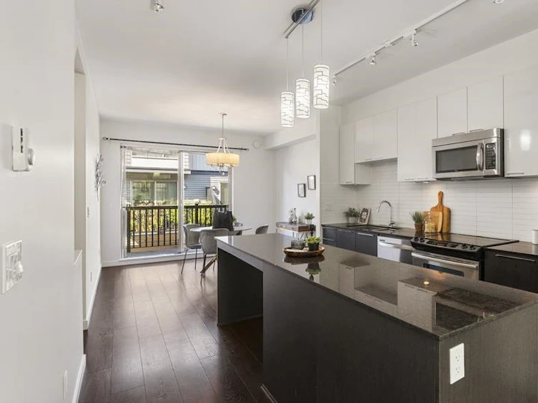 31-8473 163, Surrey, BC, V4N 6M7 - 7