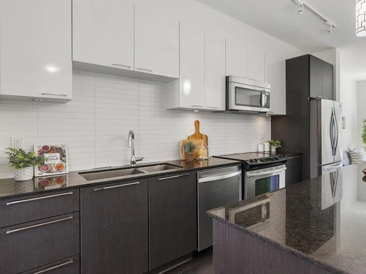 31-8473 163, Surrey, BC, V4N 6M7 - 9