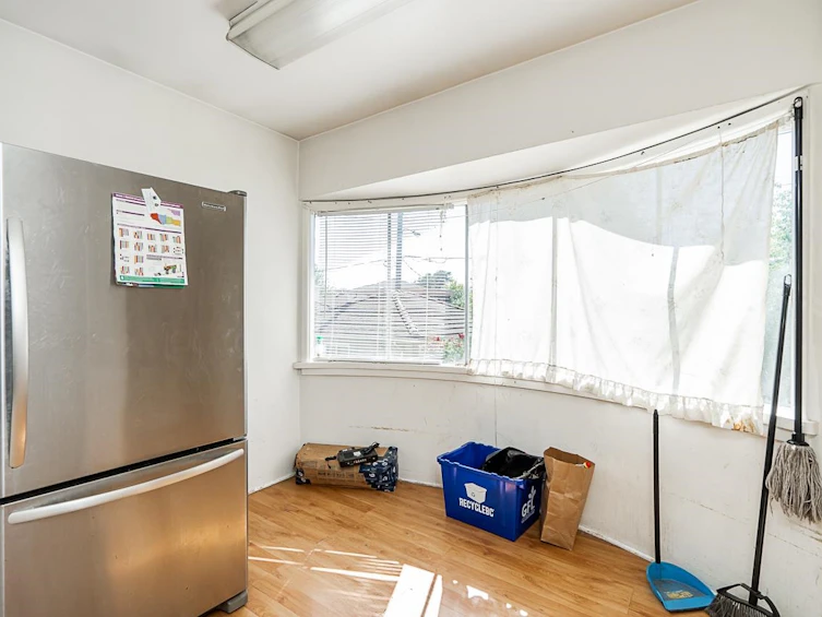 6933 Prince Edward Street, Vancouver, BC, V5X 3P2 - 11