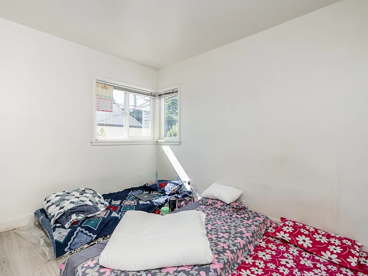 6933 Prince Edward Street, Vancouver, BC, V5X 3P2 - 13
