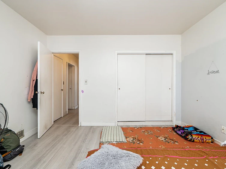 6933 Prince Edward Street, Vancouver, BC, V5X 3P2 - 15