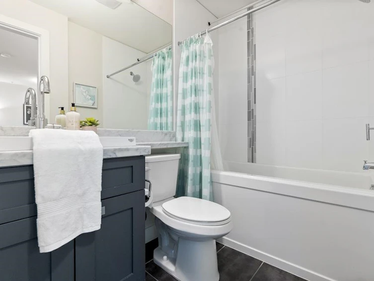 206-20062 Fraser Highway, Langley, BC, V3A 0E6 - 12