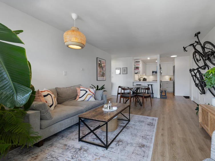 1006-1833 Frances Street, Vancouver, BC, V5L 1Z8 - 9