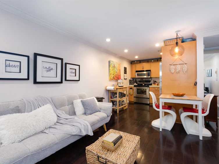 995 W 20th Avenue, Vancouver, BC, V5Z 1Y4 - 9