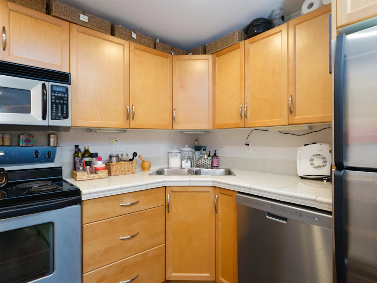 995 W 20th Avenue, Vancouver, BC, V5Z 1Y4 - 13