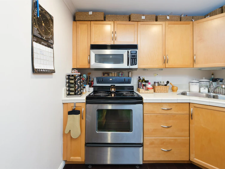995 W 20th Avenue, Vancouver, BC, V5Z 1Y4 - 14