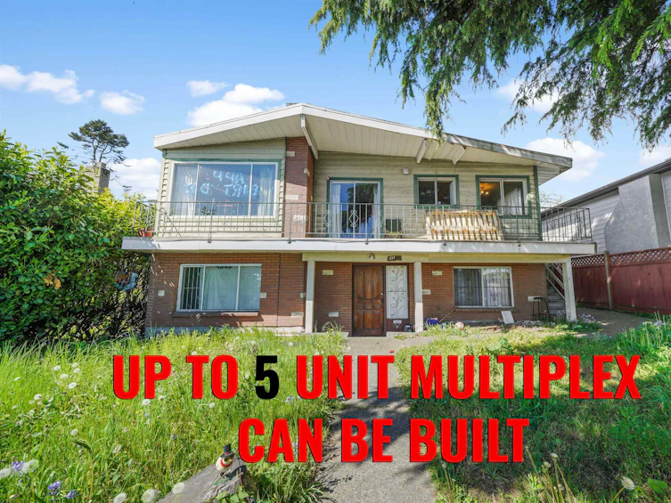 1727 Southeast Marine Drive, Vancouver, BC, V5P 2R7