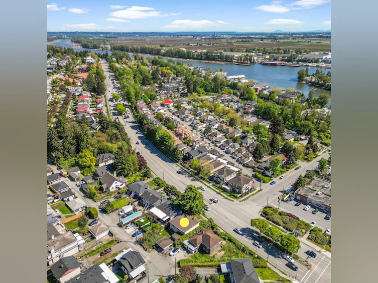 1727 Southeast Marine Drive, Vancouver, BC, V5P 2R7 - 14