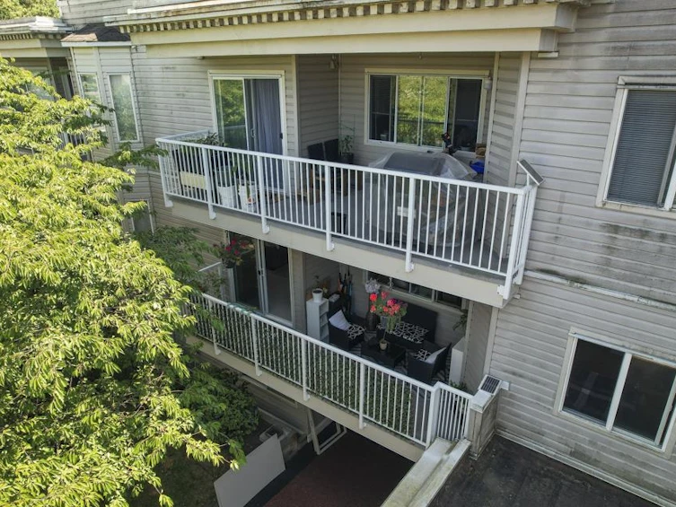 201-9940 151 Street, Surrey, BC, V3R 0V3 - 31