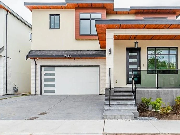 2372 157 Street, Surrey, BC, V4A 5C3