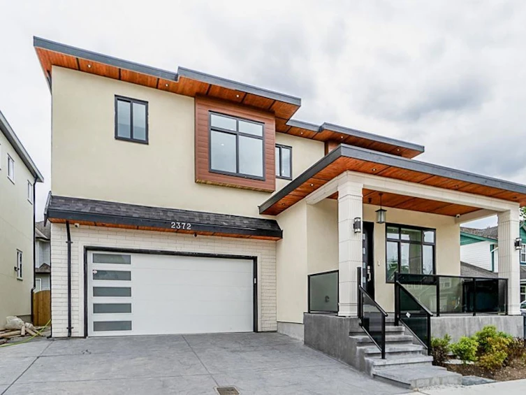 2372 157 Street, Surrey, BC, V4A 5C3 - 2