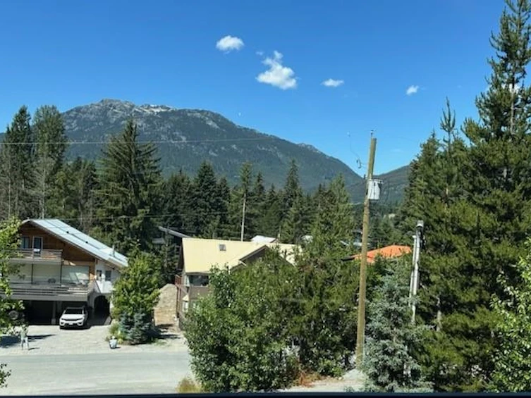 7462 Ambassador Crescent, Whistler, BC, V8E 0E4 - 11