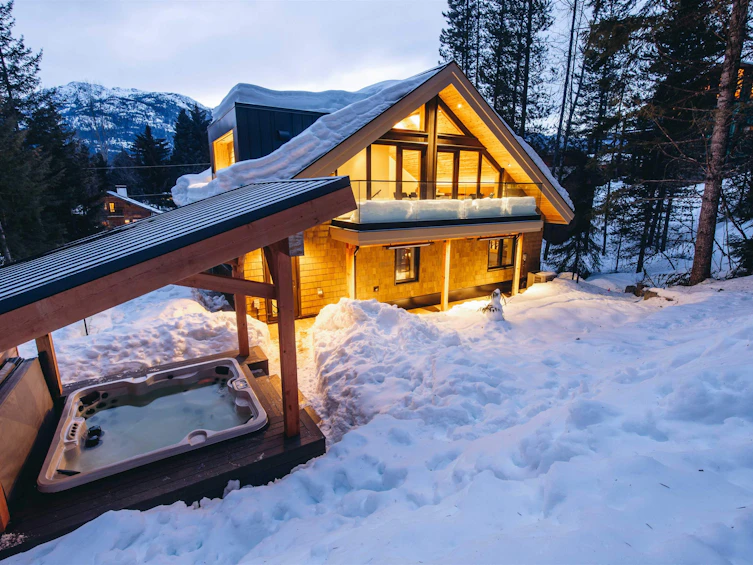 7462 Ambassador Crescent, Whistler, BC, V8E 0E4 - 31