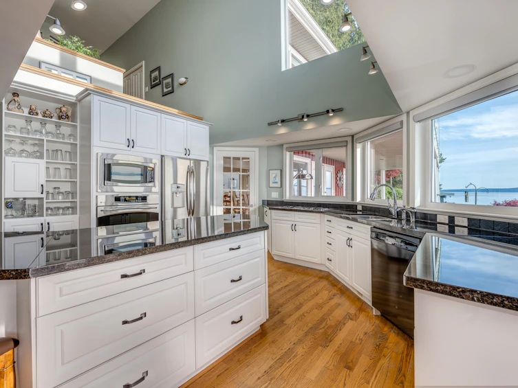 330 Tsawwassen Beach Road, Delta, BC, V4M 4C9 - 12