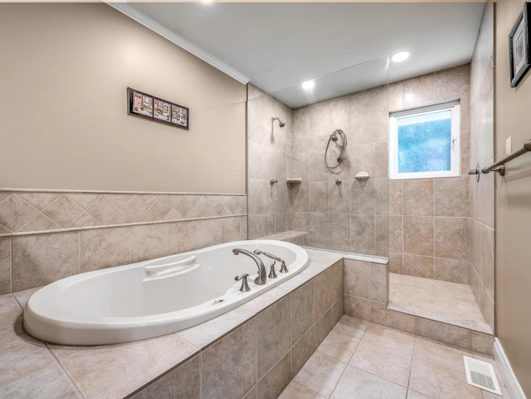 330 Tsawwassen Beach Road, Delta, BC, V4M 4C9 - 20