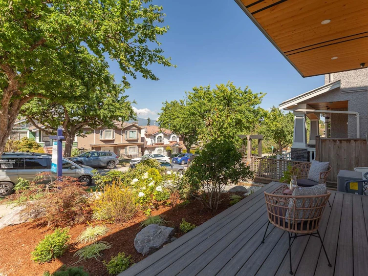 1360 East 17th Avenue, Vancouver, BC, V5V 1C8 - 21