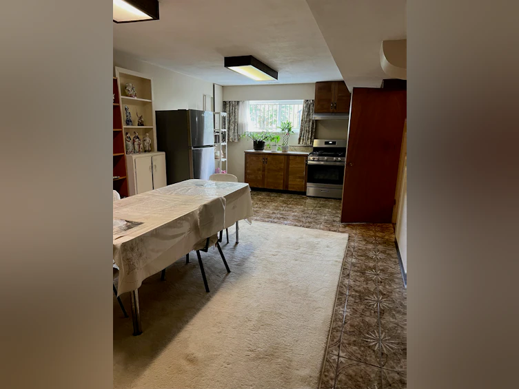 1329 East 49th Avenue, Vancouver, BC, V5W 2J3 - 15