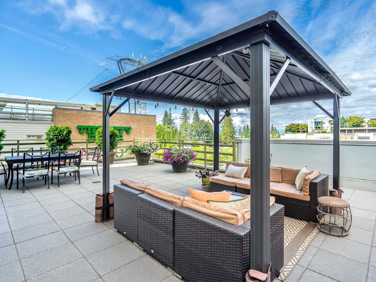 206-15775 Croydon, Surrey, BC, V3Z 2L6 - 3