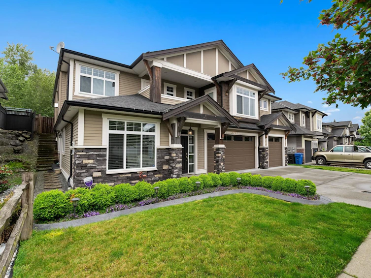 2711 Bristol Drive, Abbotsford, BC, V2S 0G1 - 3