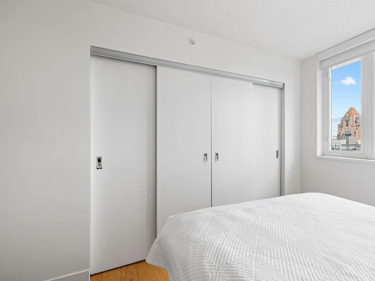 2302-1325 Rolston Street, Vancouver, BC, V6B 0M2 - 16