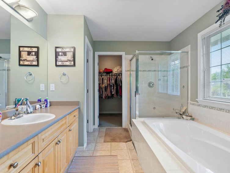 24057 Mcclure Drive, Maple Ridge, BC, V2W 1Z3 - 18