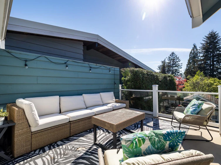 3841 Lonsdale Avenue, North Vancouver, BC, V7N 3K8 - 11