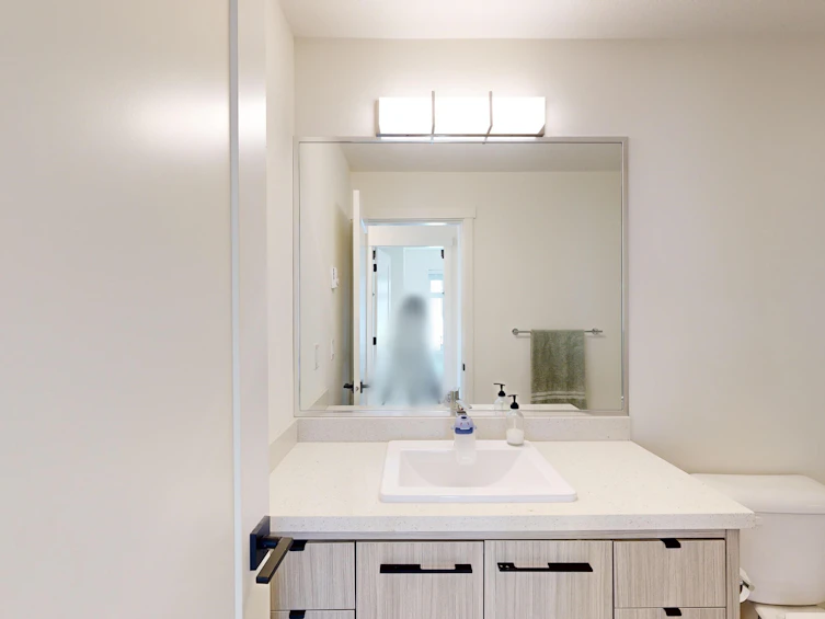 30-14057 60a, Surrey, BC, V3X 0J2 - 27