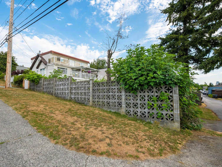 1728 Seventh Avenue, New Westminster, BC, V3M 2K8 - 34