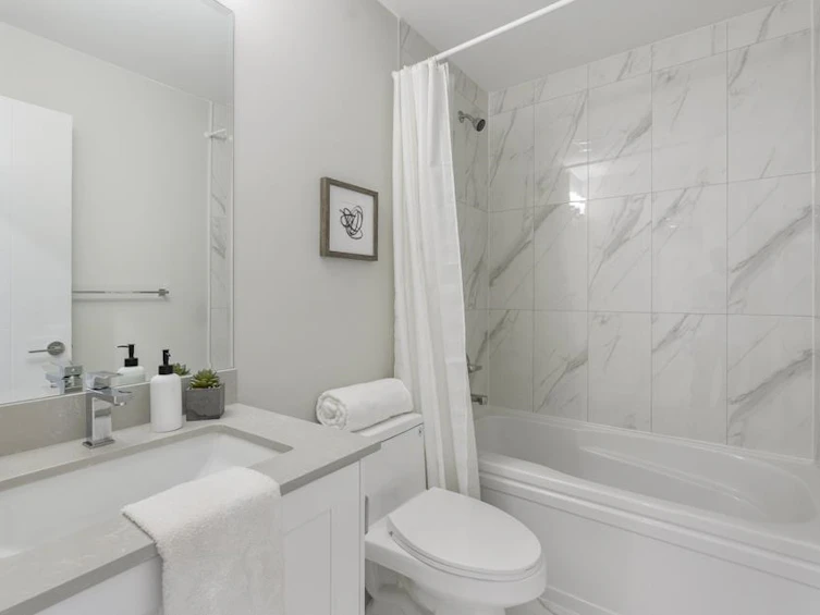 12-19501 74 Avenue, Surrey, BC, V4N 6V7 - 19