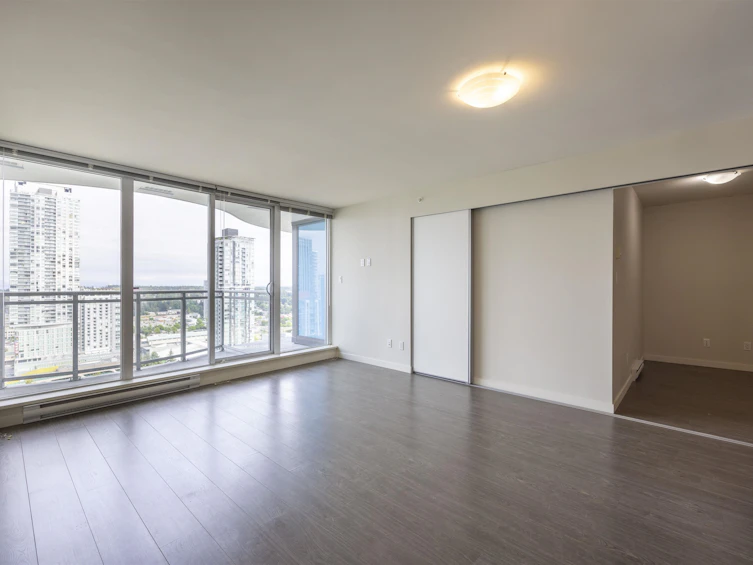 2503-13303 Central Avenue, Surrey, BC, V3T 0K6 - 7